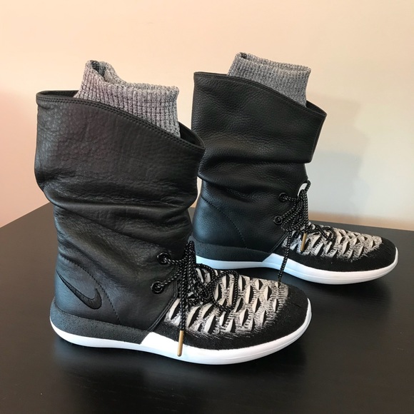 Women’s Nike • Roshe Two HI Flyknit Sneaker Boot - Picture 6 of 6
